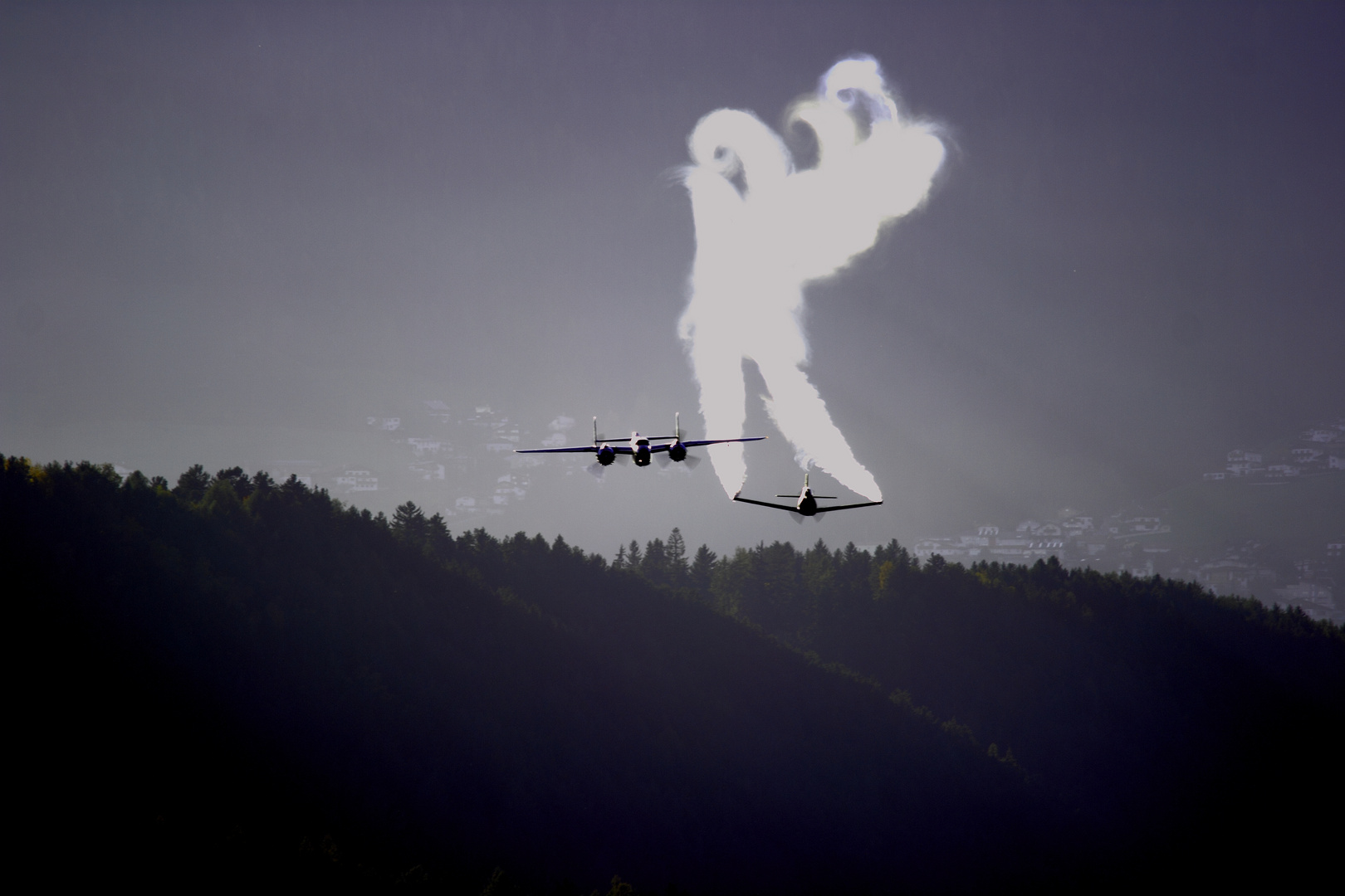 flyingbull  beim Ablug aus Innsbruck - 26 10 17 