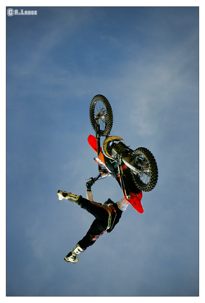 [...FMX...]