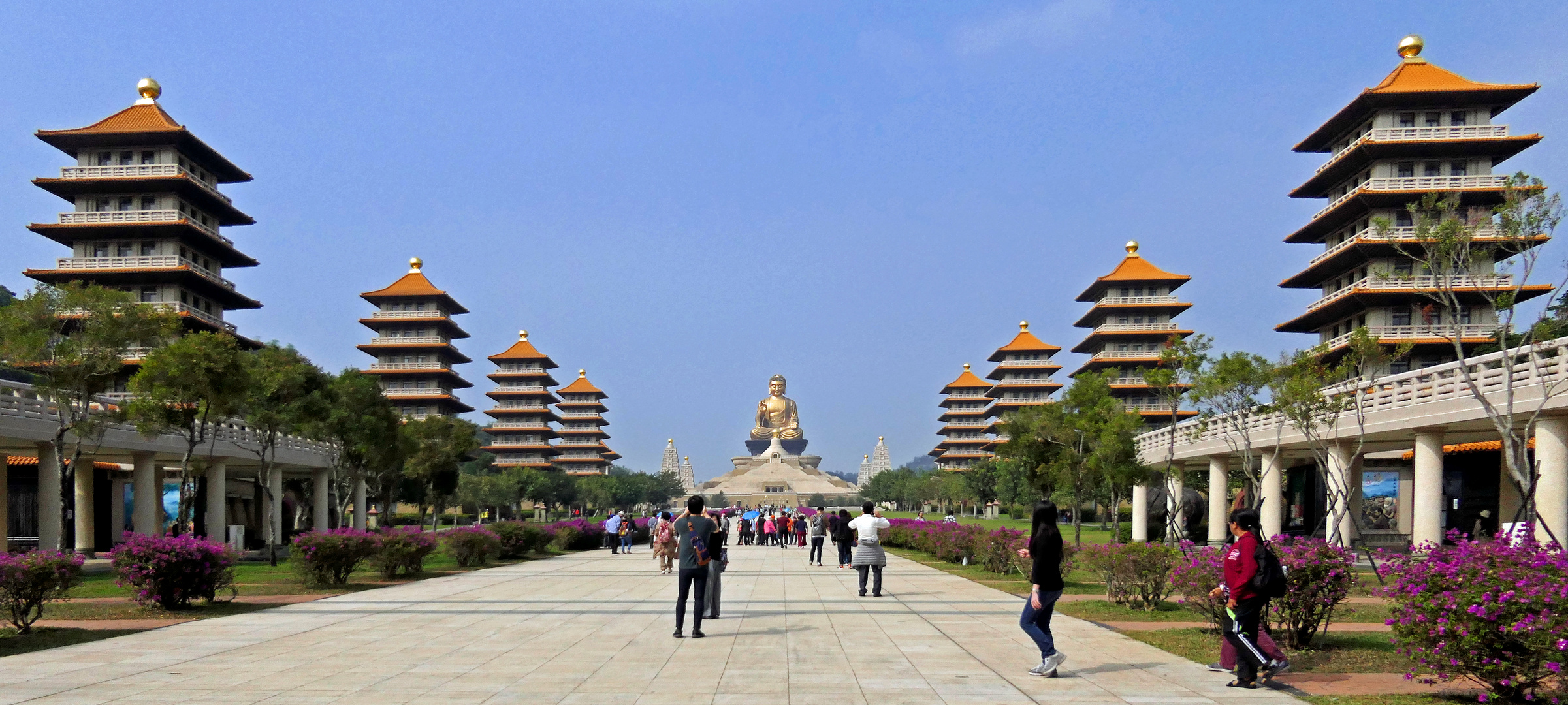 Fo Guang Shan Buddha 