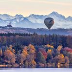 Föhnblick über den Wörthsee auf Kloster Andechs