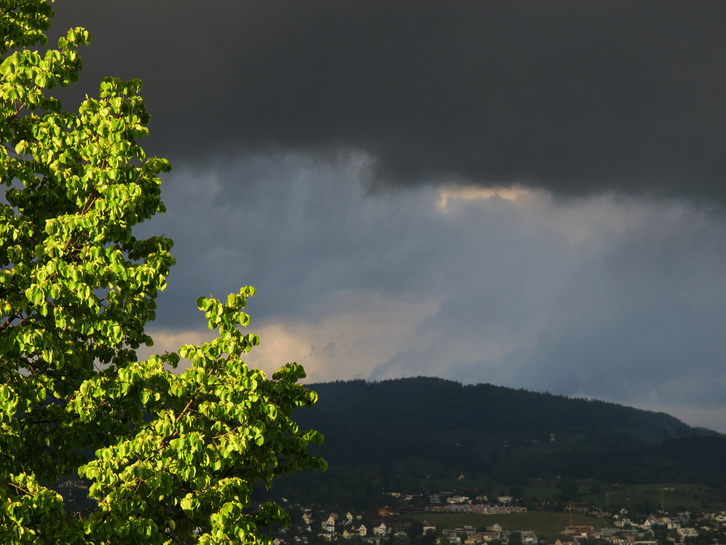 Föhnfenster kurz vor dem Gewitter