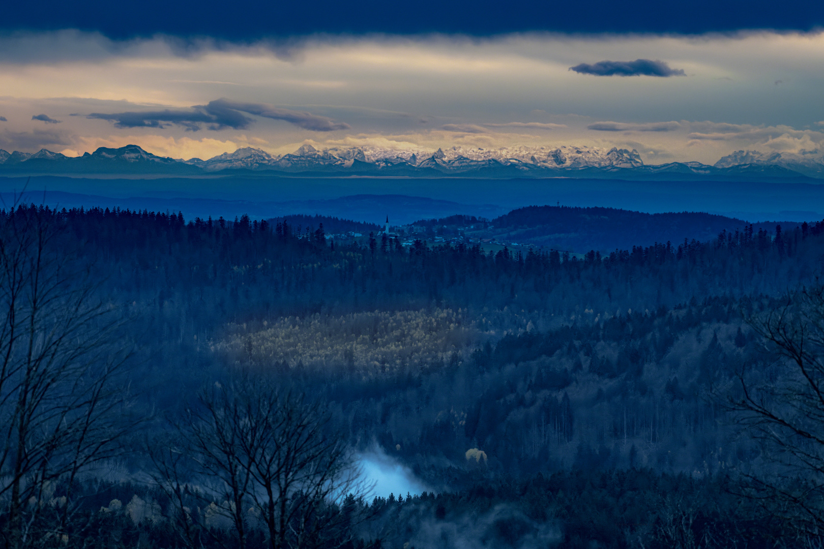 Föhnlage und blaue Stunde ...