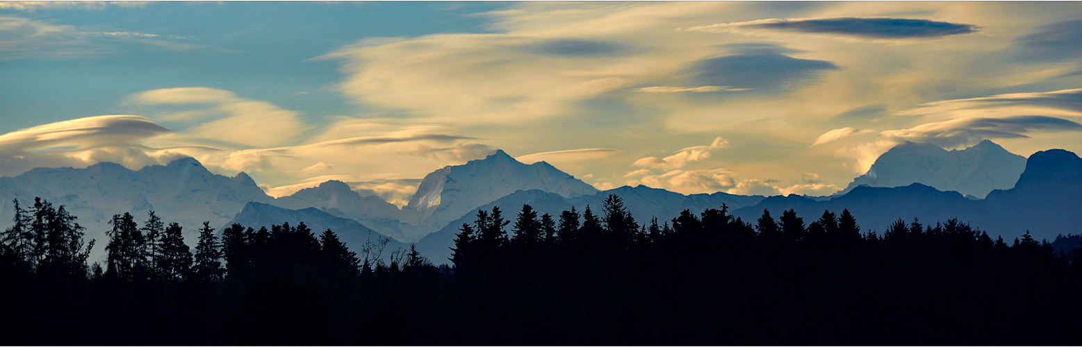 ...föhnsturm über den alpen...