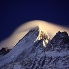 Föhnwolke über dem Schreckhorn