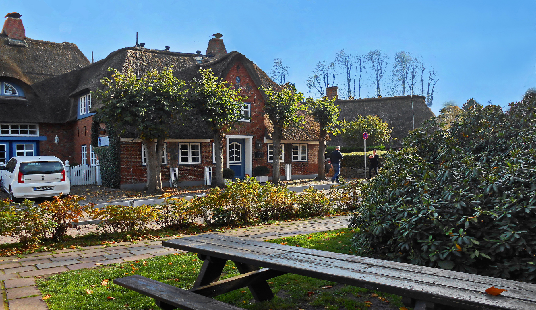 FÖHR   - Altes Kapitänshaus Nieblum -