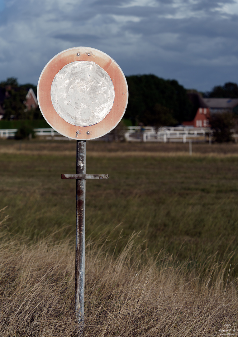 Föhr - Wrixum "Einfahrt verboten" Ohl-Dörp/Hahnenhof