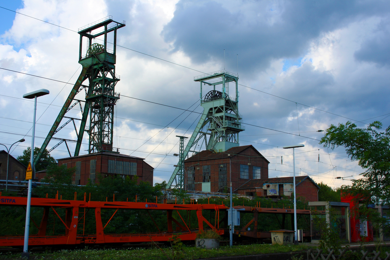 Fördergerüste Richard 1 und Richard 2 des Bergwerks Luisenthal