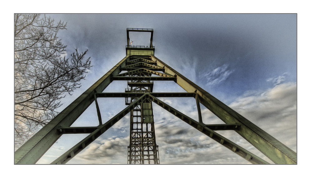 Förderturm am Olgapark Oberhausen