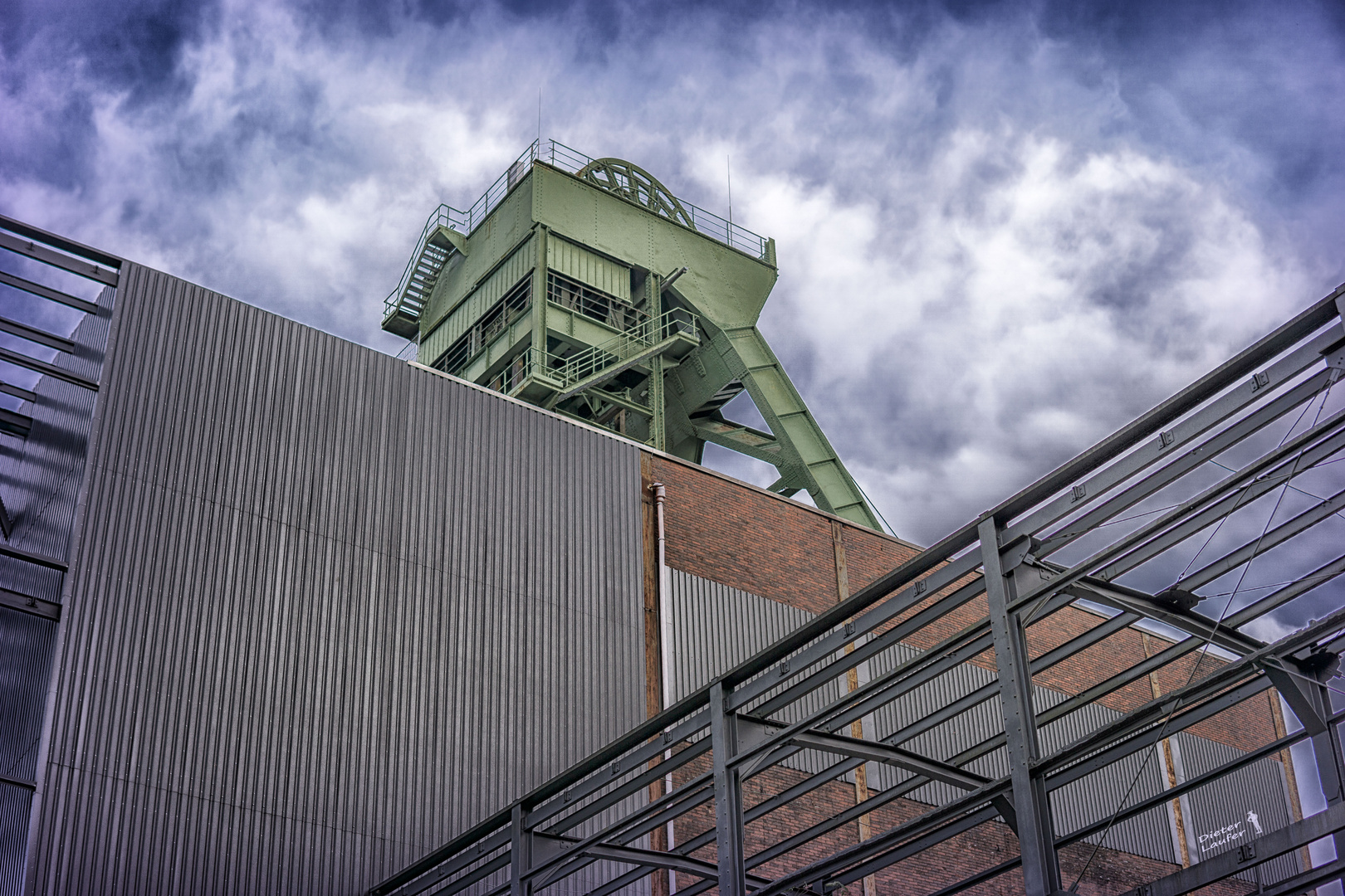 Förderturm Bergwerk Reden