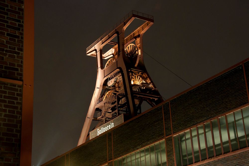 Förderturm der Zeche Zollverein