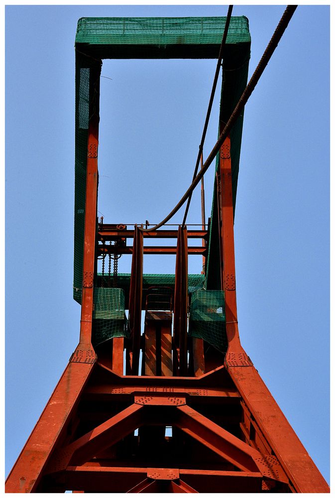 Förderturm II - Zeche Zollverein