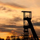 Foerderturm im Sonnenunterang