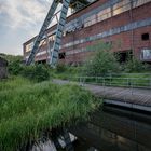 Förderturm im Spiegel