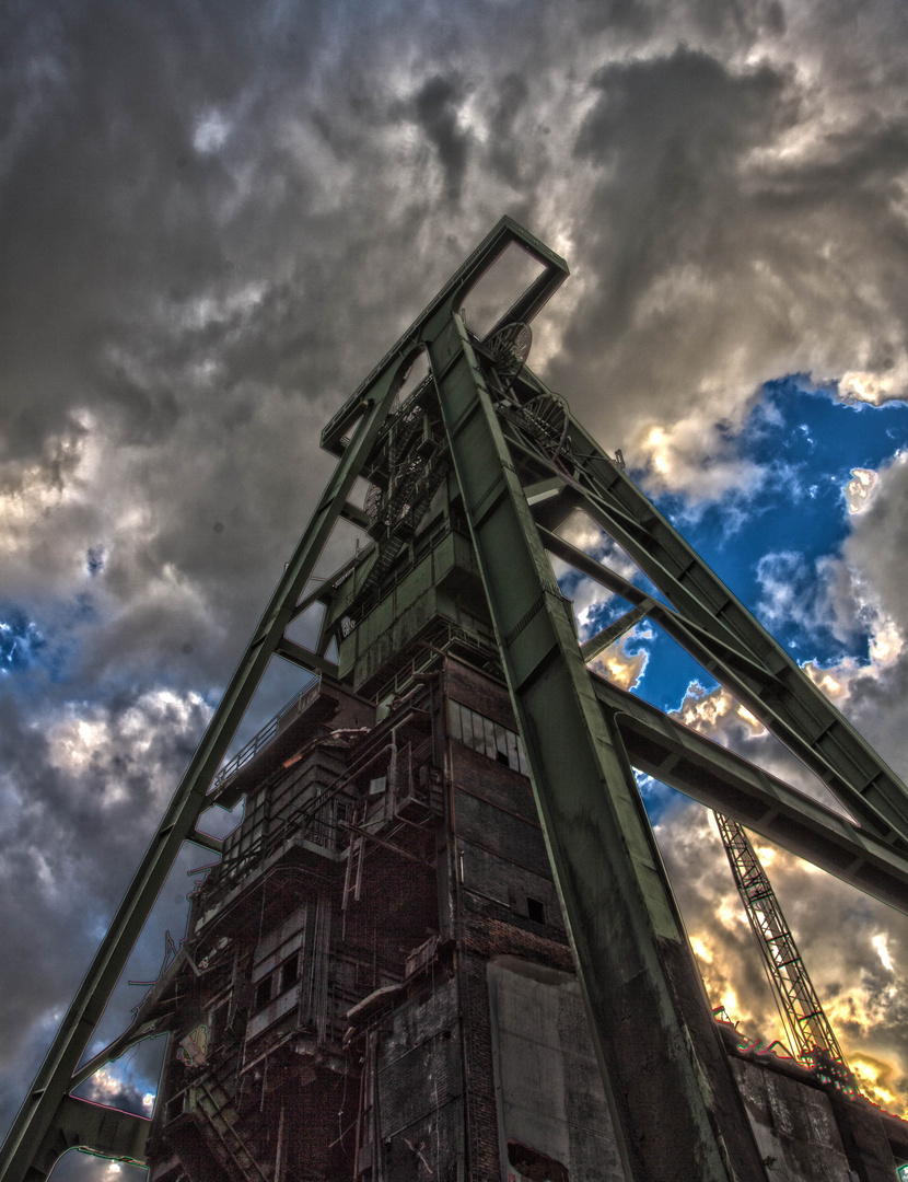 Förderturm Lohberg HDR 2