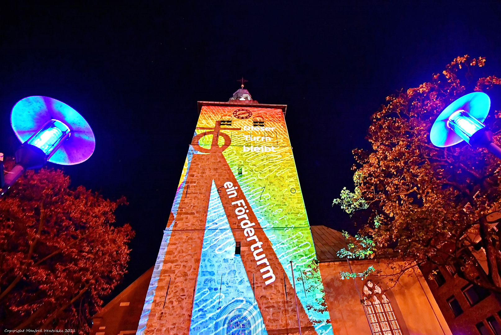 Förderturm,  Re leuchtet 3