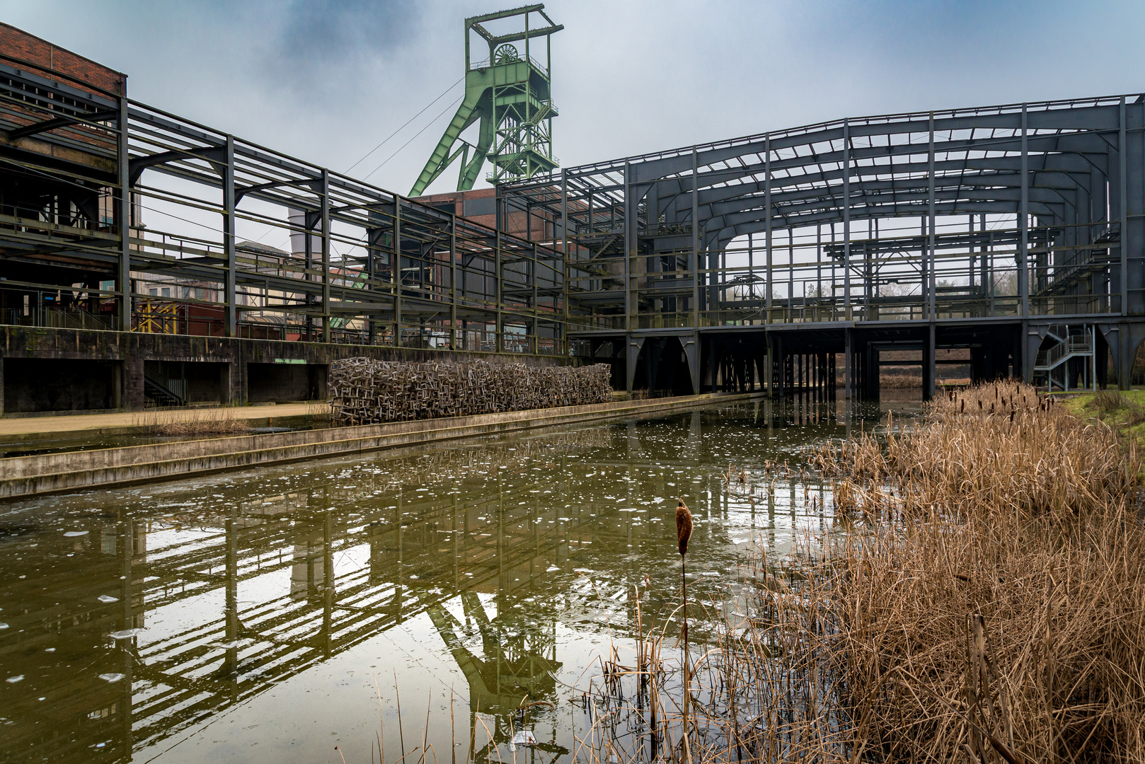 Förderturm_Grube Reden_01