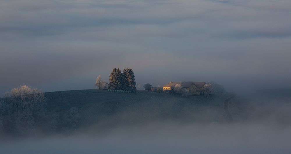 Fog hole