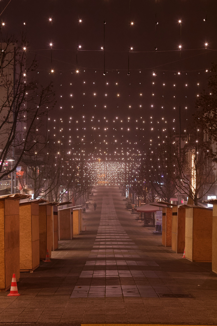 Foggy city at night