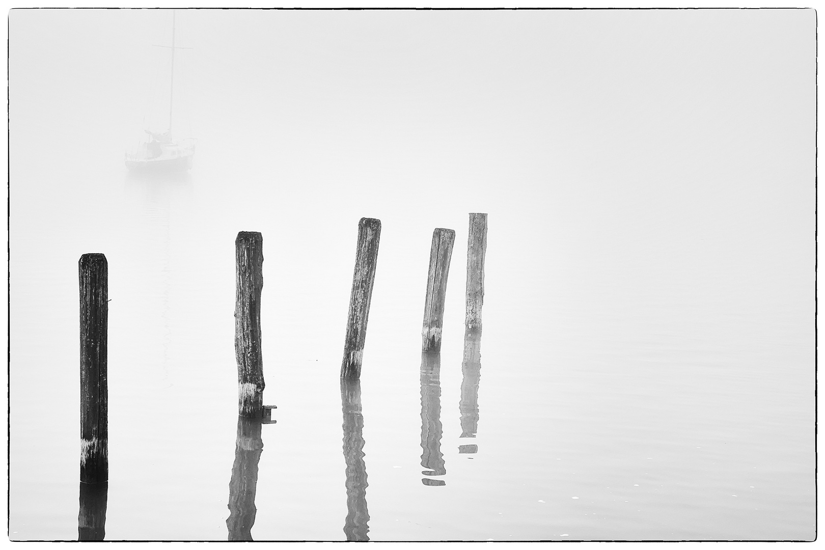 Foggy day at Lake Trasimeno