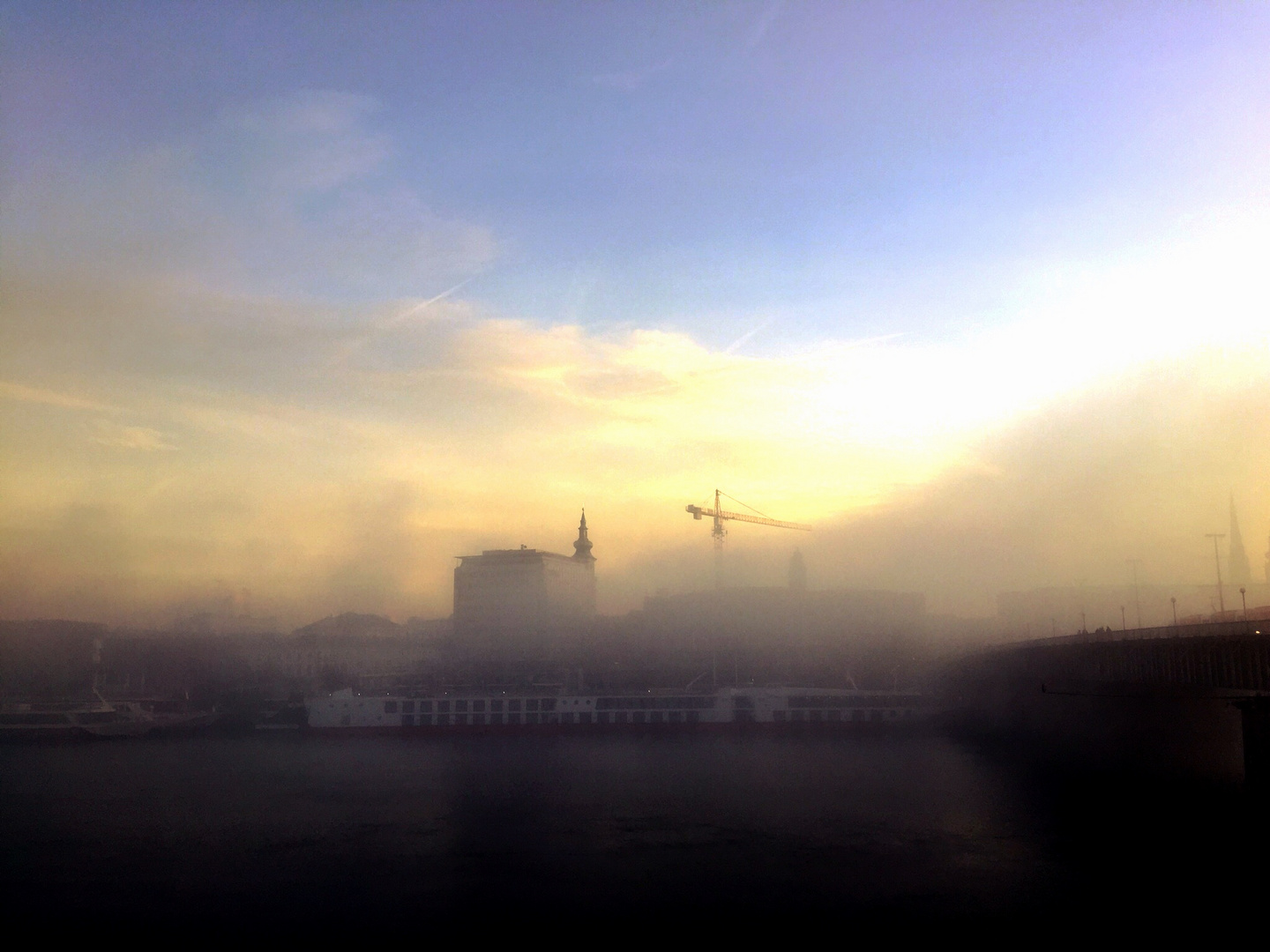 Foggy Linz