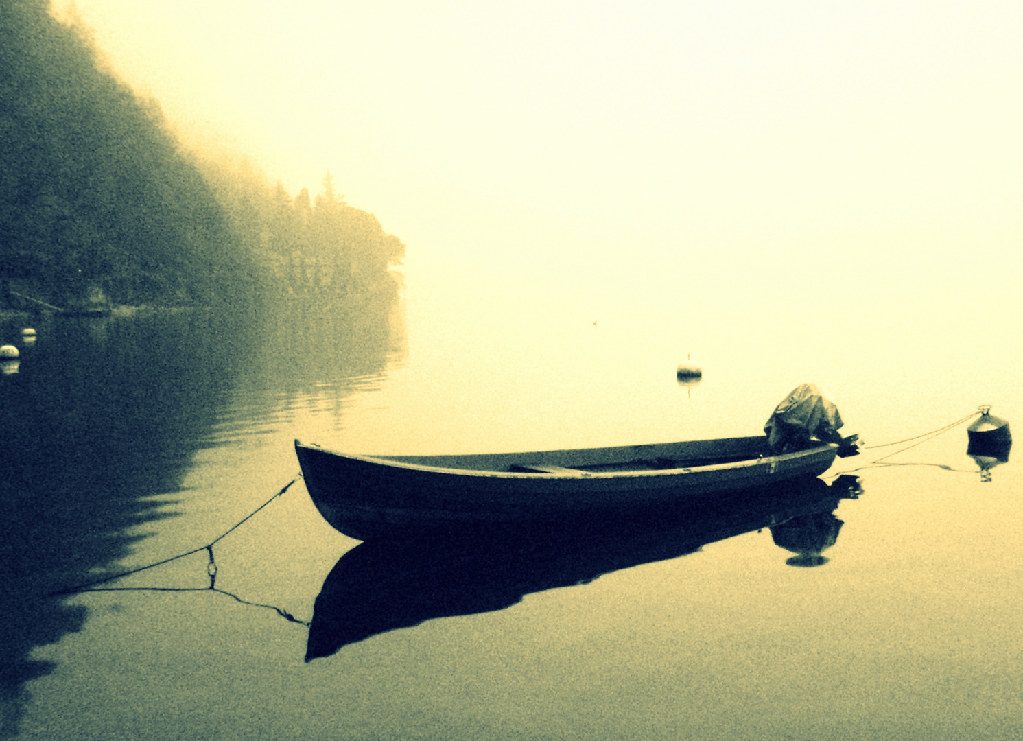 Foggy morning at Lake Como