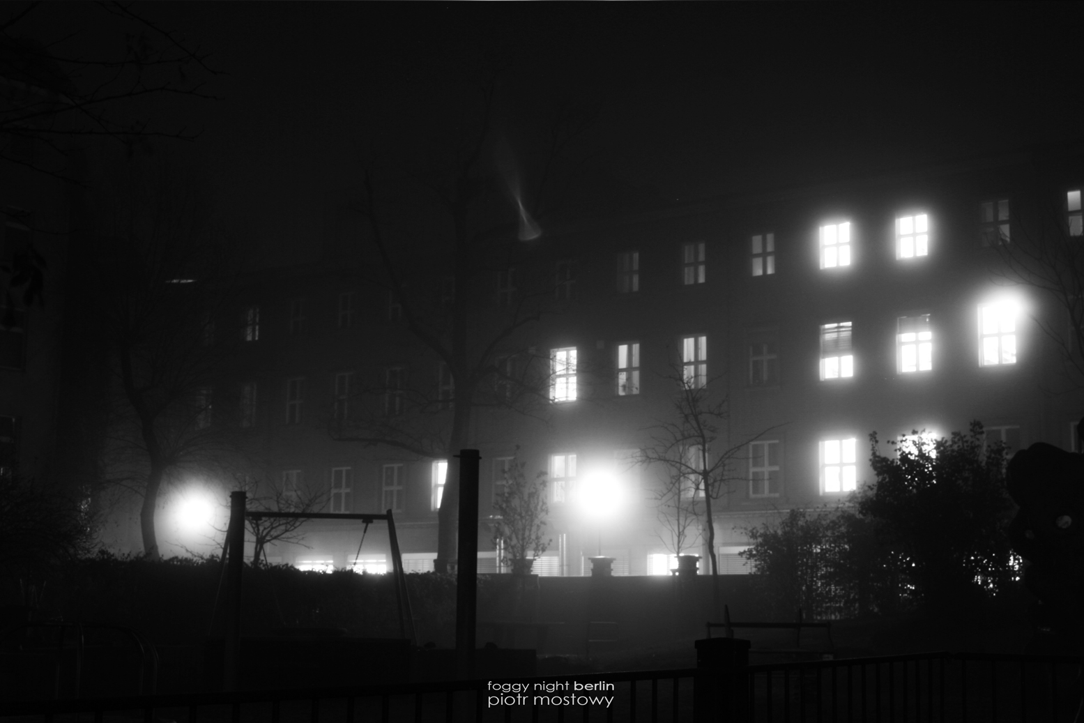 foggy night berlin