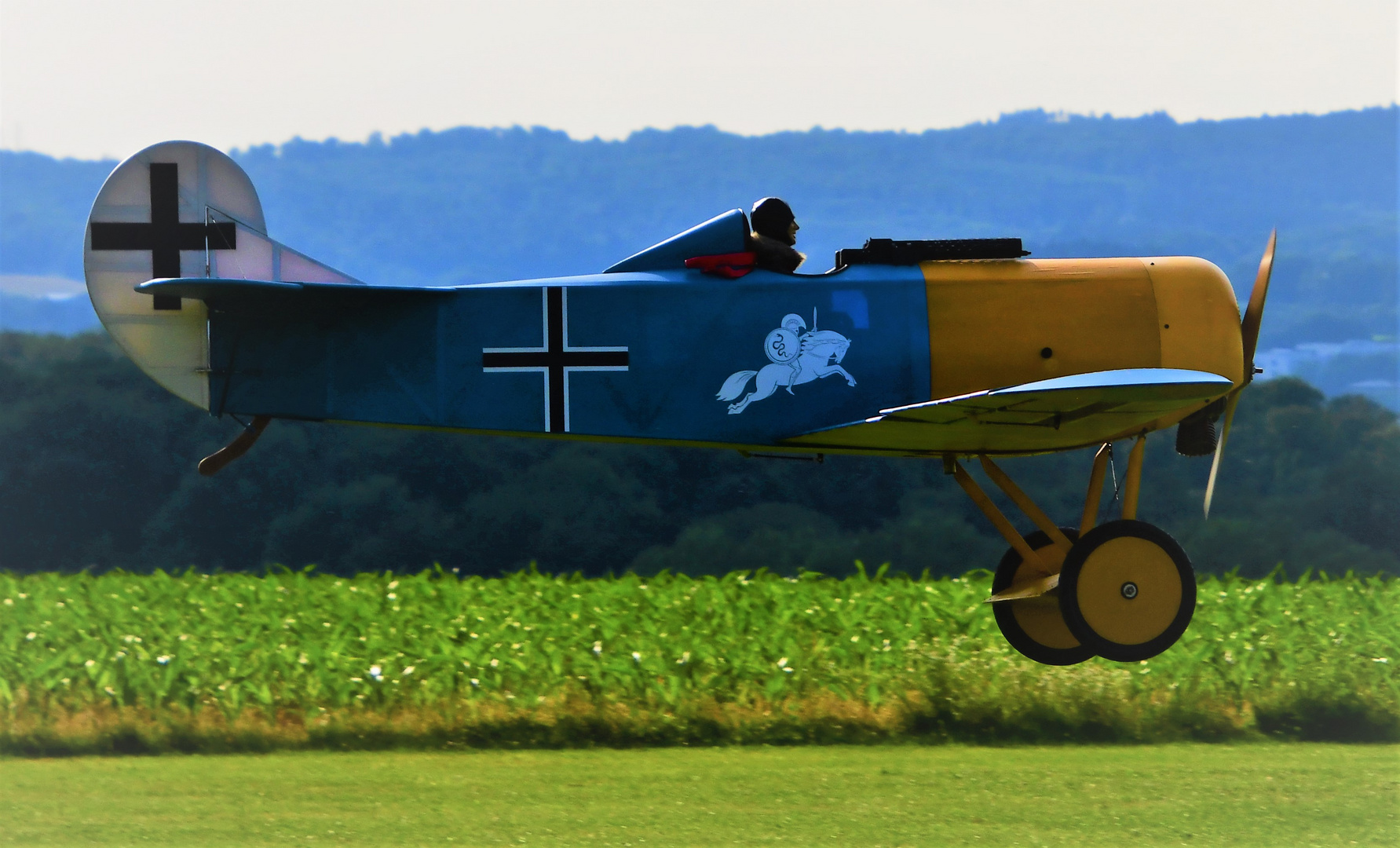 Fokker V 25