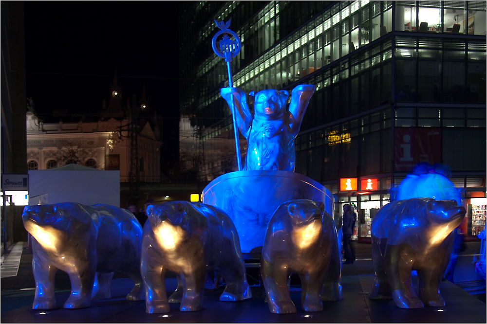 Fol 2011 - Berliner Bären Quadriga