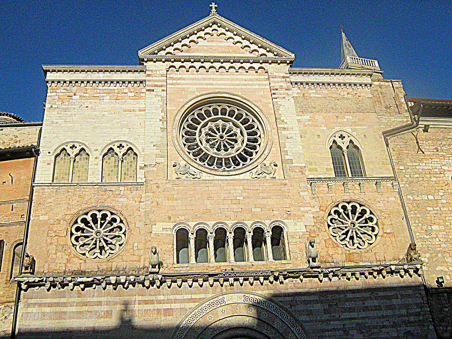 Foligno...Umbria Foto % Immagini| europe, italy, vatican ...