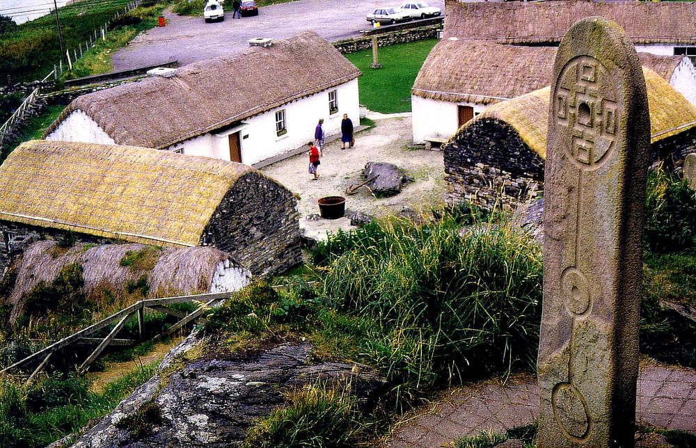 Folk Village Clencolmkille