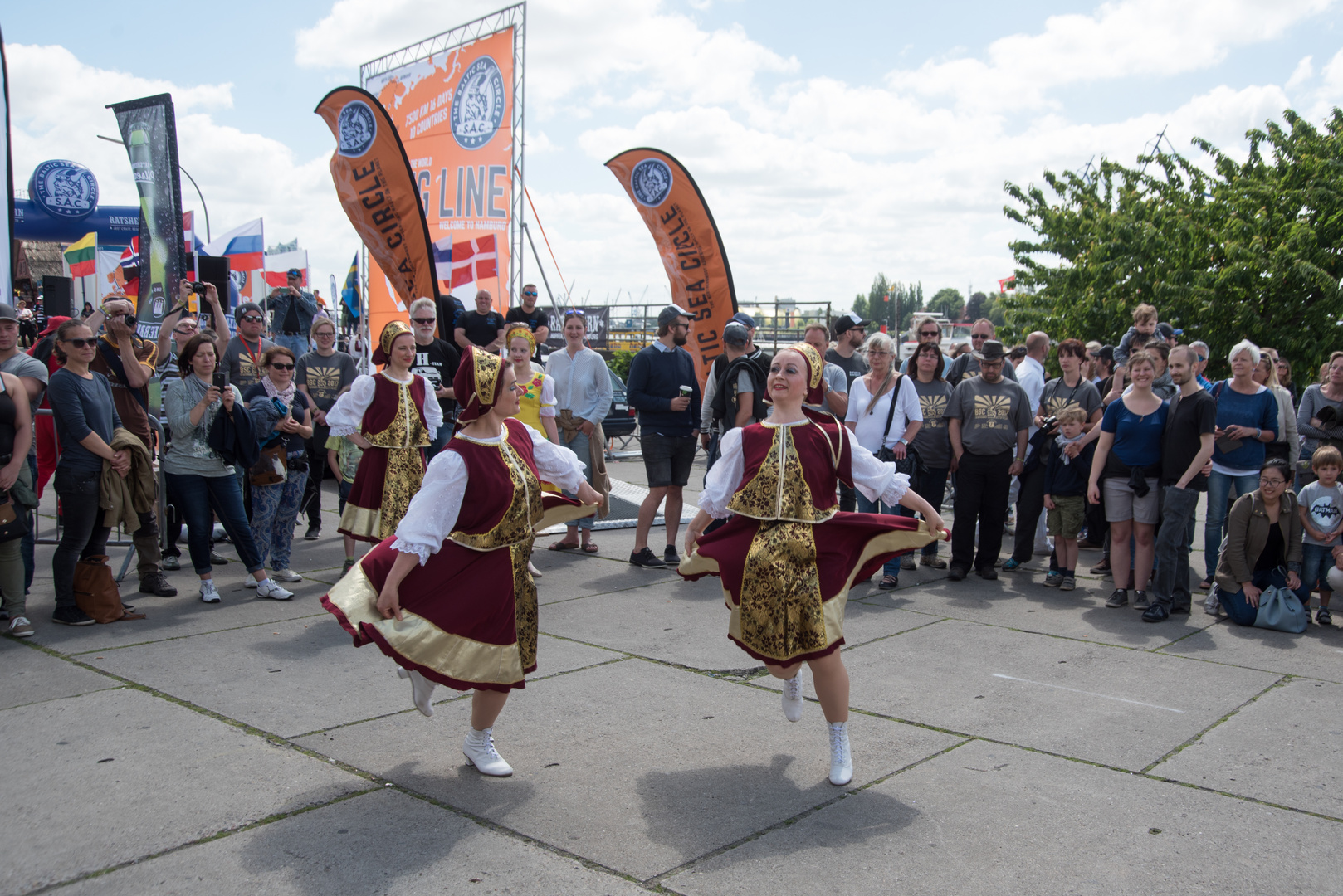 Folklore Tanzgruppe