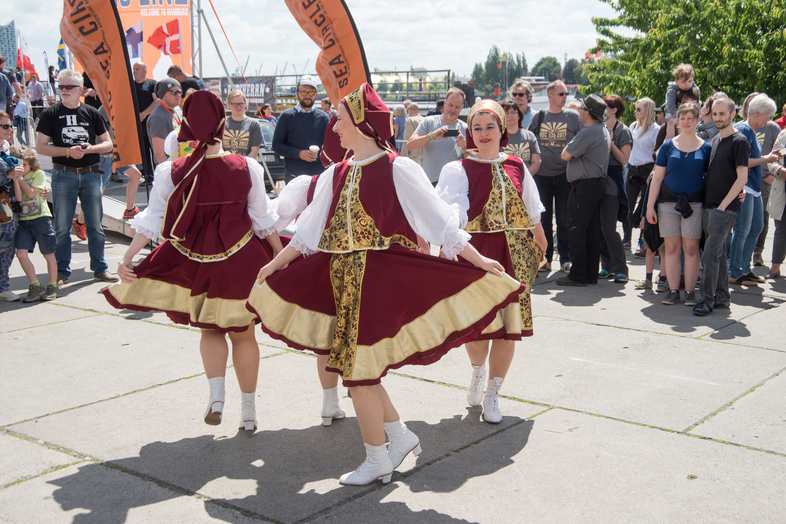 Folklore Tanzgruppe