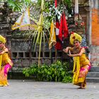 Folkloredancers - Bali