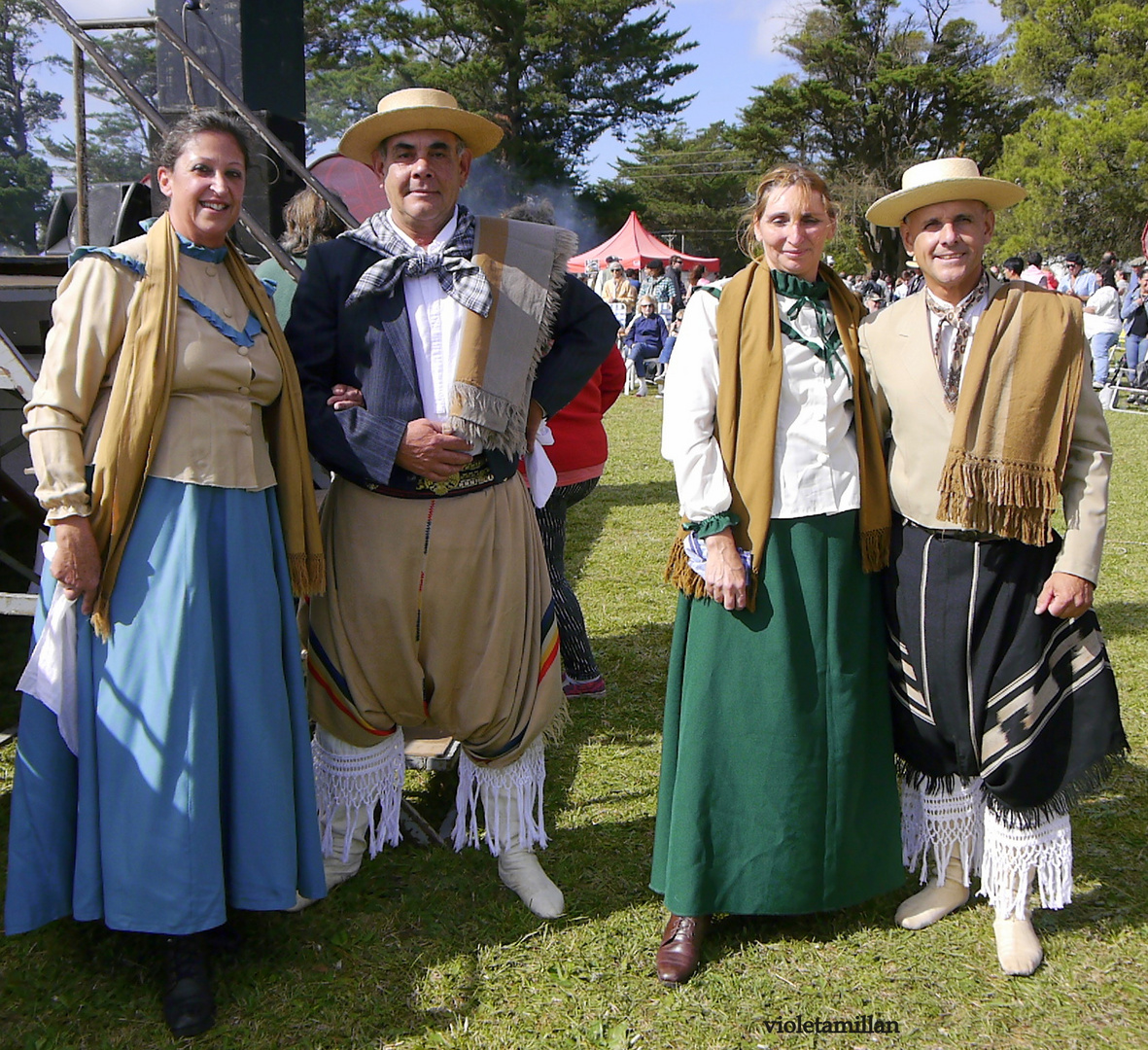 FOLKLORE,DANZAS NATIVAS,ARGENTINAS