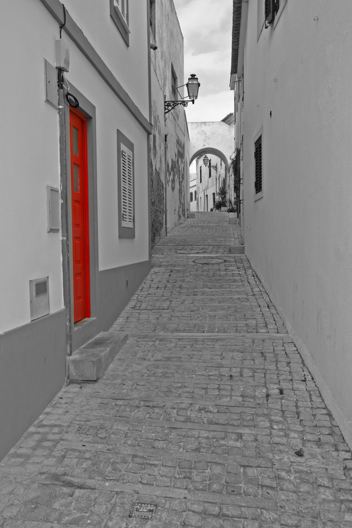 ....follow the red door....