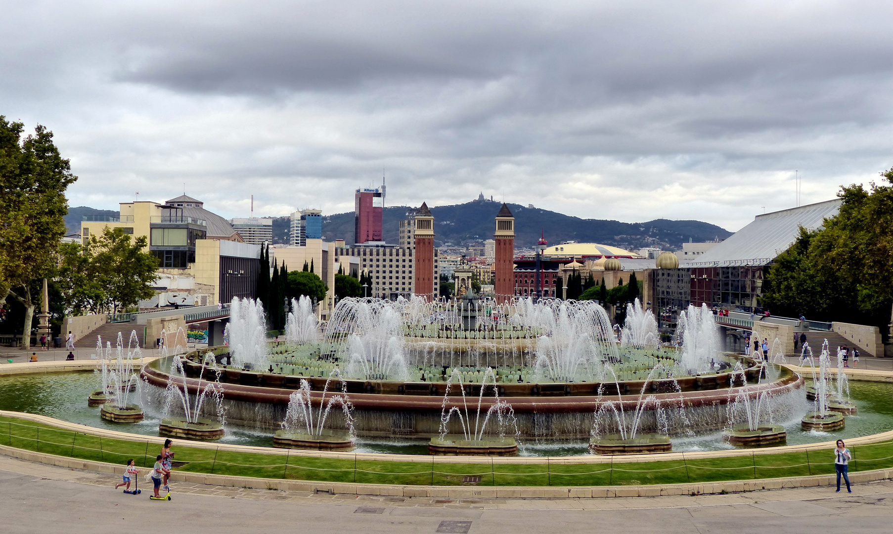  Font Mágica BCN