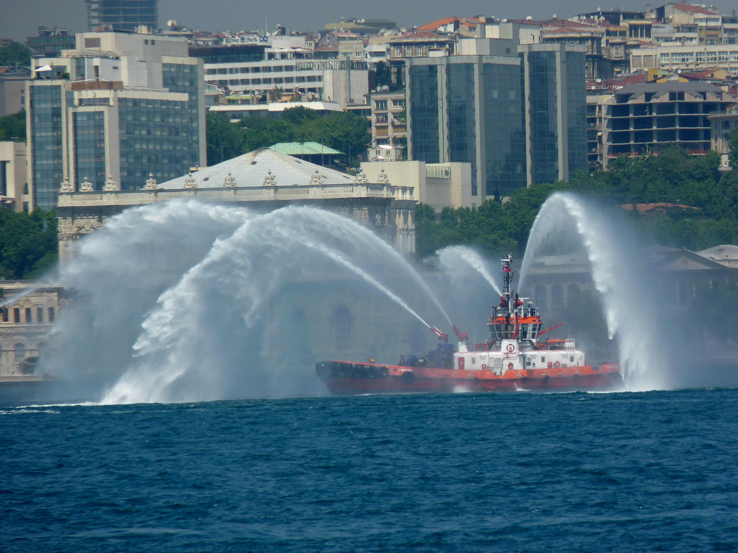 Fontänen auf dem Bosporus