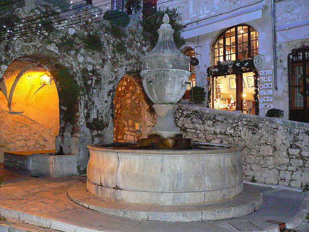 Fontaine à Saint Paul .