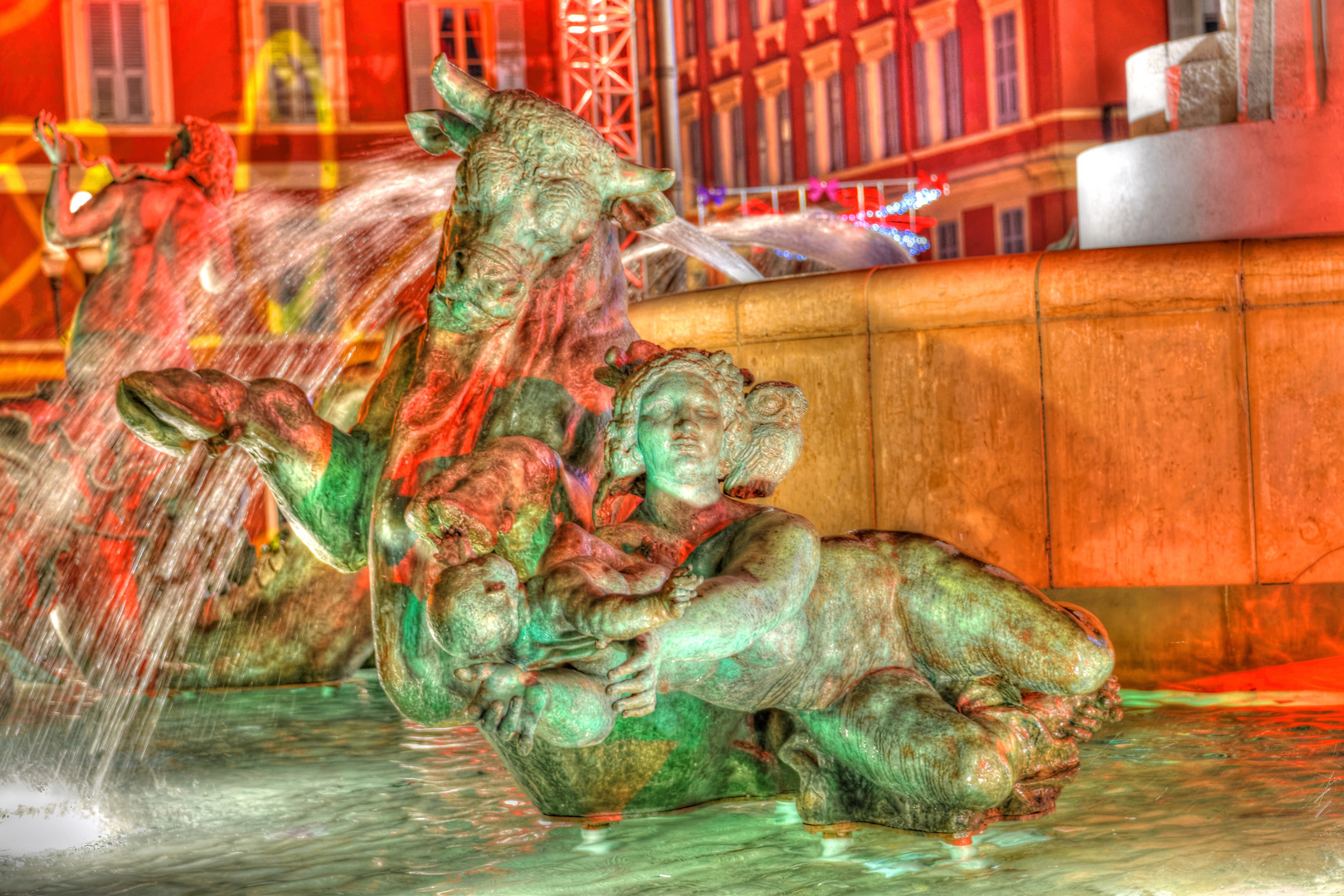 Fontaine de nuit à Nice