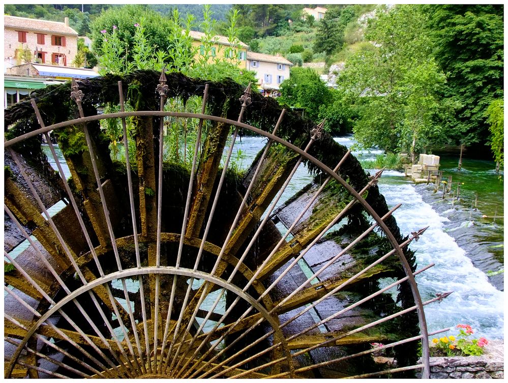 Fontaine-de-Vaucluse. 2