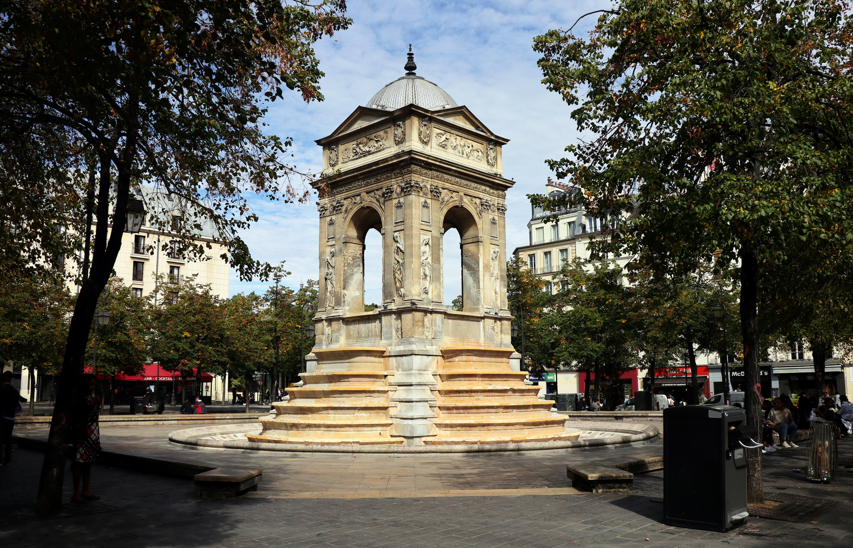 Fontaine des Innocents