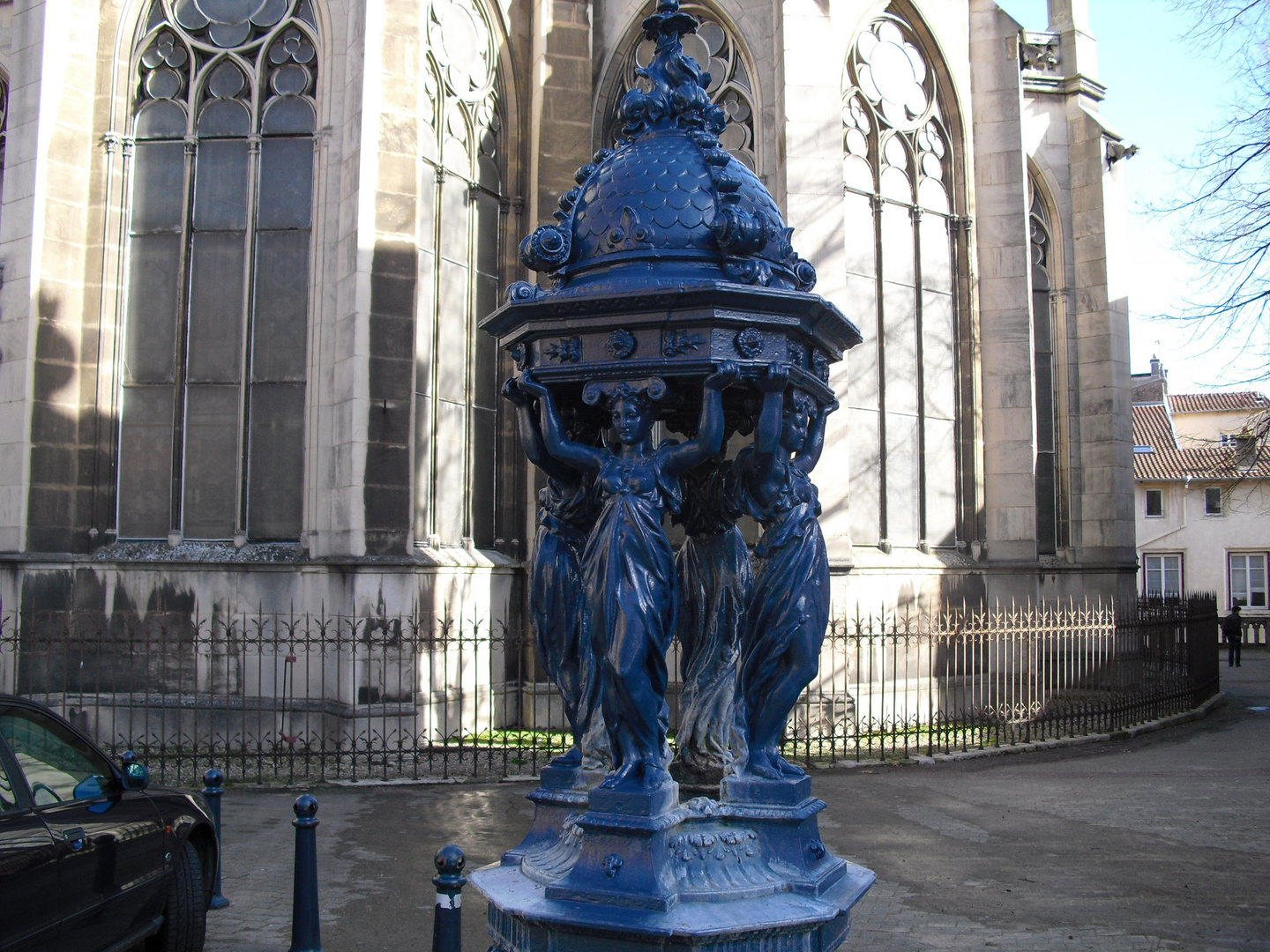 fontaine prés de la catédrale de nancy