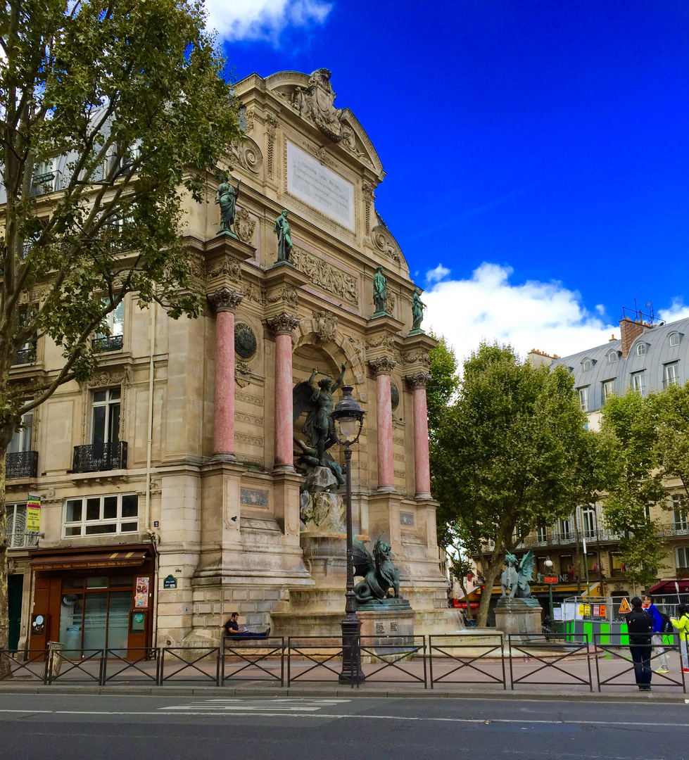 Fontaine Saint - Michel