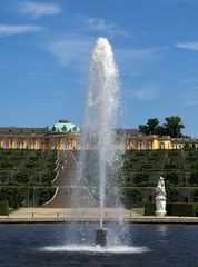 Fontaine und Schloß_2