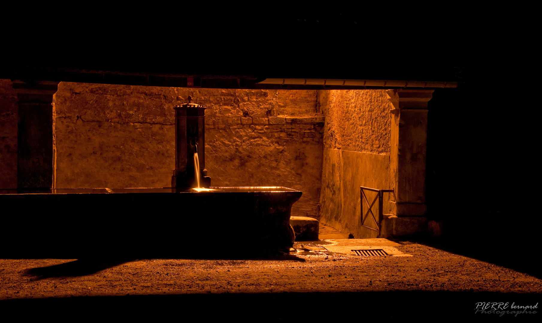 Fontaine vue d'ensemble.