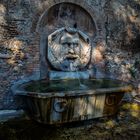 Fontana antropomorfa a Roma