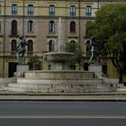 Fontana del Graziosi il Panaro e il Secchia