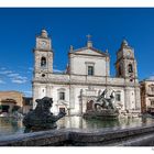 Fontana del Tritone e Cattedrale