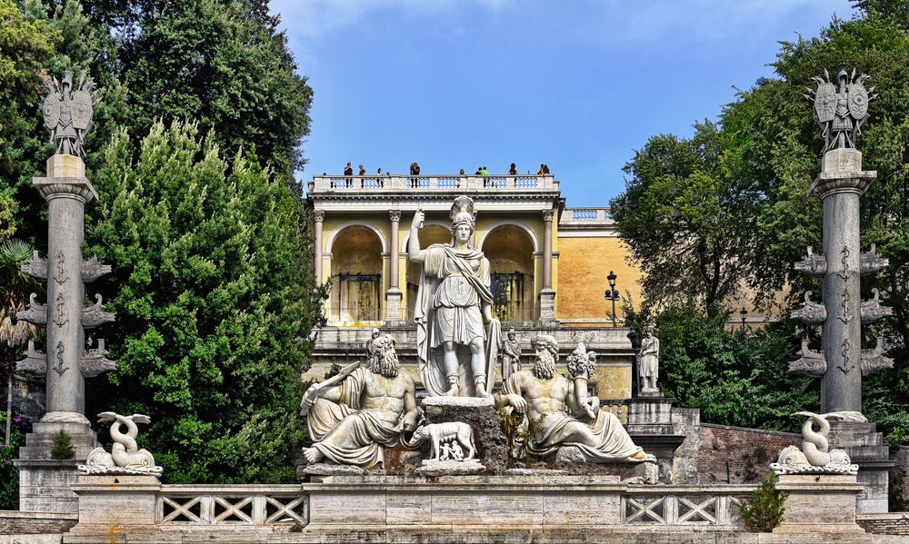 Fontana della Dea Roma - Brunnen der Göttin 
