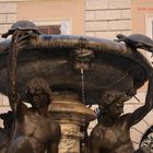 Fontana delle tartarughe (particolare)